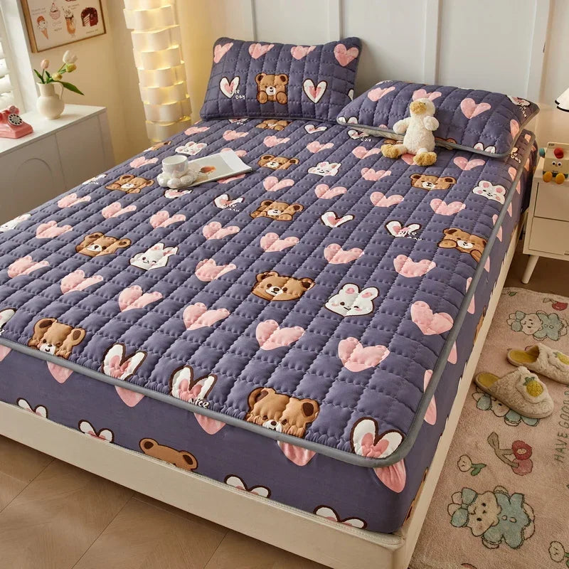 3pcs set Bed Cover Cute Quilted Mattress Cover Soft Skin-friendly Printed Bed Fitted Sheet 1pc mattress cover+2pcs pillowcase.