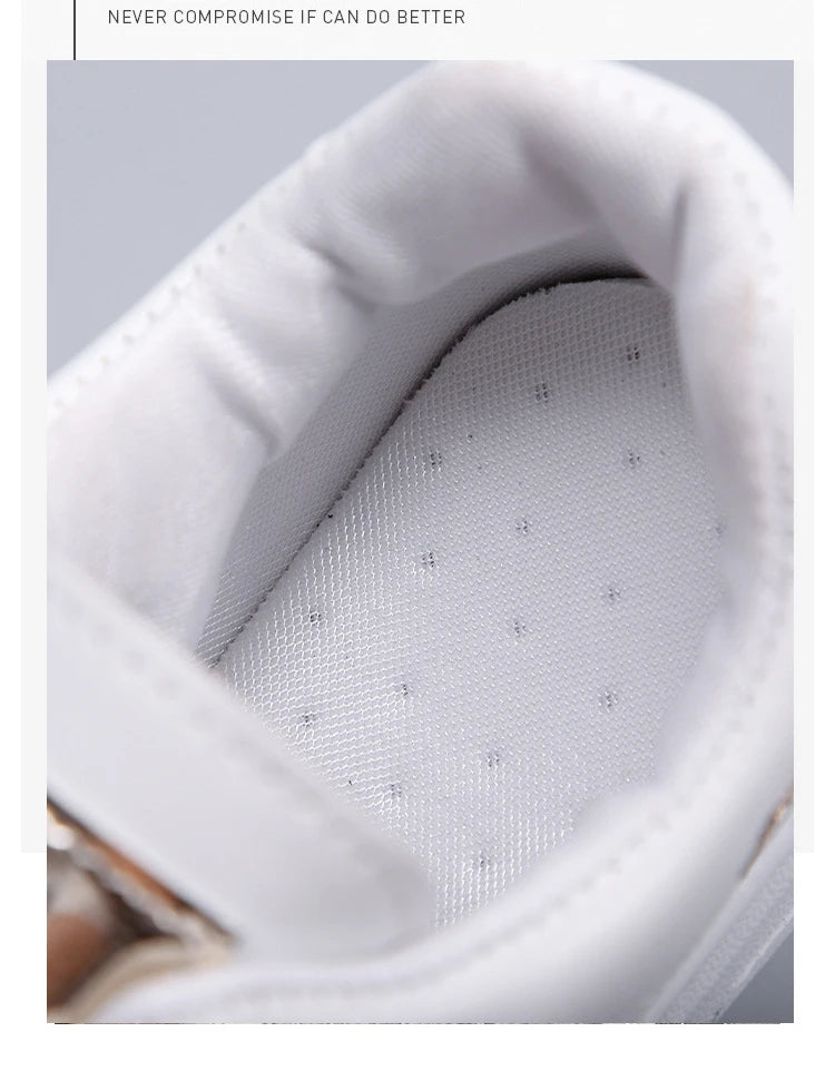 Spring Women Casual Shoes White Breathable Embroidered Flower Lace-Up Women Sneakers Fashion Korean version Women Tennis shoes.