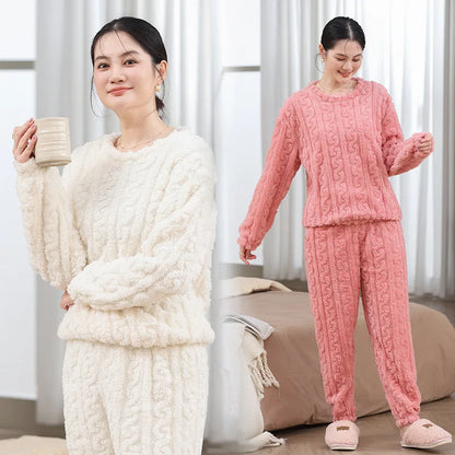 Korallen Samt Neue Warme Pyjamas Homewear Anzug Japanische und Koreanische frauen Herbst und Winter Verdickte Lose Pyjamas Homewear Anzug.