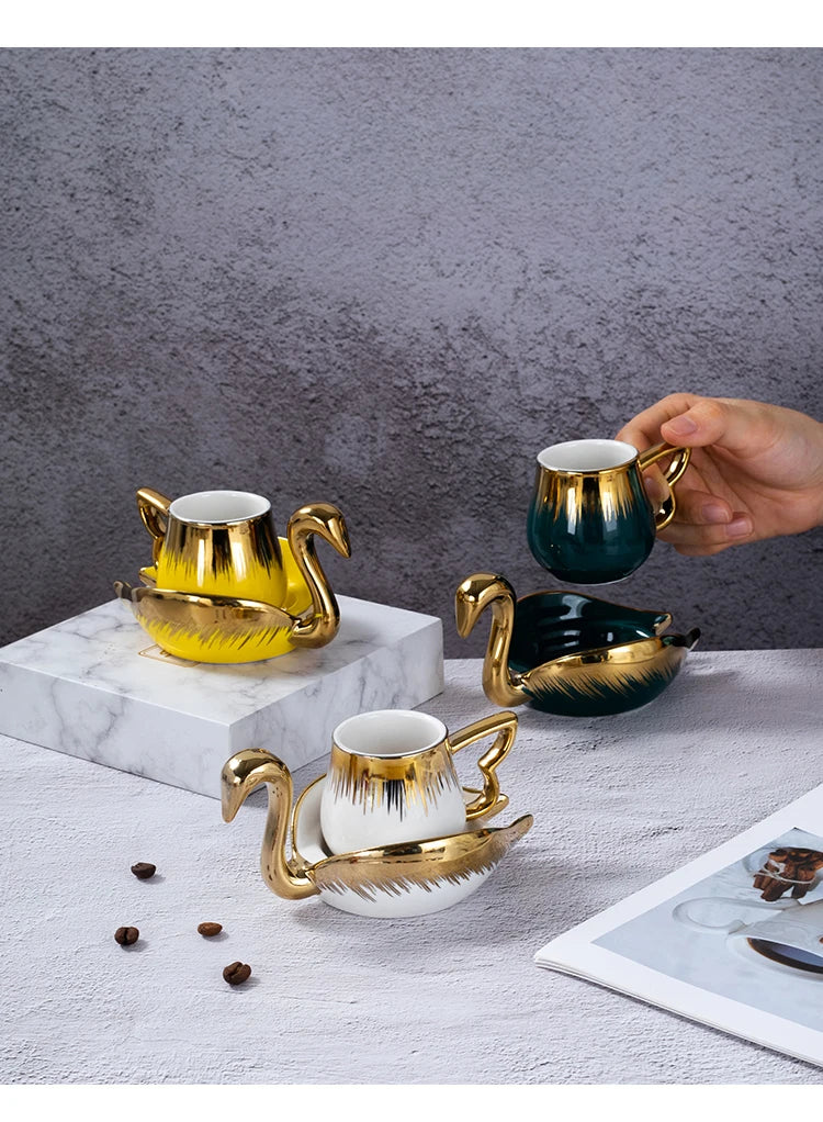 Luxury Ceramic Mug with Saucer European Retro Swan Shape Afternoon Tea Coffee Cup and Saucer Set Home Creative Drinkware Gift.