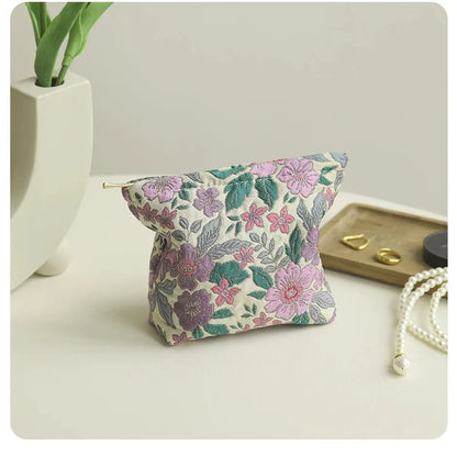 Women's Makeup Bag Small Vintage Purple Flower Large Capacity Cosmetic Lipstick Storage Bag Portable Coin Purse Commuter Clutch.