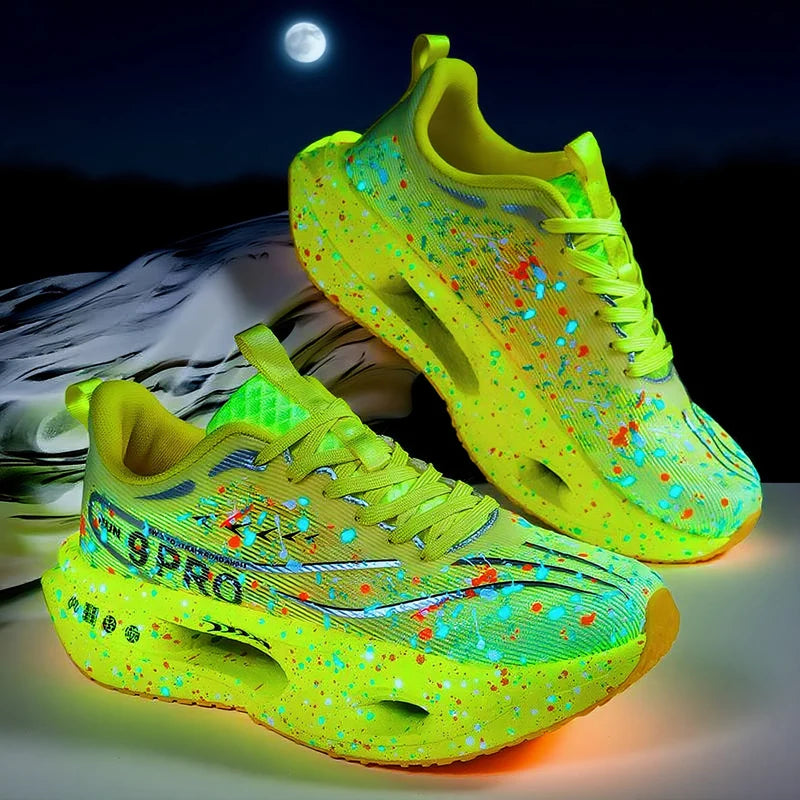 New Soft Sole Cushioning Men's Running Shoes for Women High-quality Road Jogging Shoes Light Comfy Sneakers Reflective Night Run