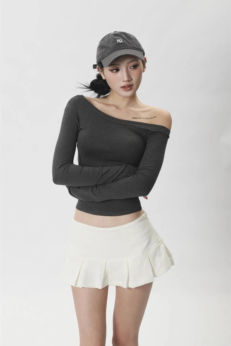 Women One Shoulder Long Sleeve Fitted Top.