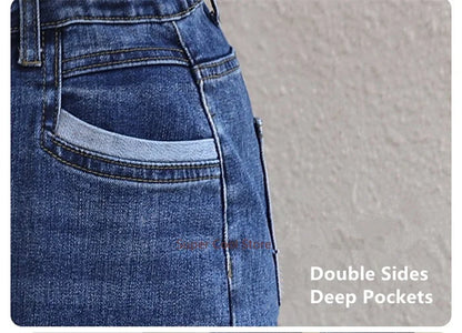 Plus Size Women Jeans 6XL Loose High Waisted Stretched 5XL Plus Size Female Denim Trousers Blue Girl Long Classic Straight Pants.