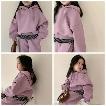 Winter neue Kinder Fleece Sweatshirt 2 stücke Set Langarm Kleinkind Outfits Baby warme Sport hose Anzug Jungen Mädchen Kleidung Set
