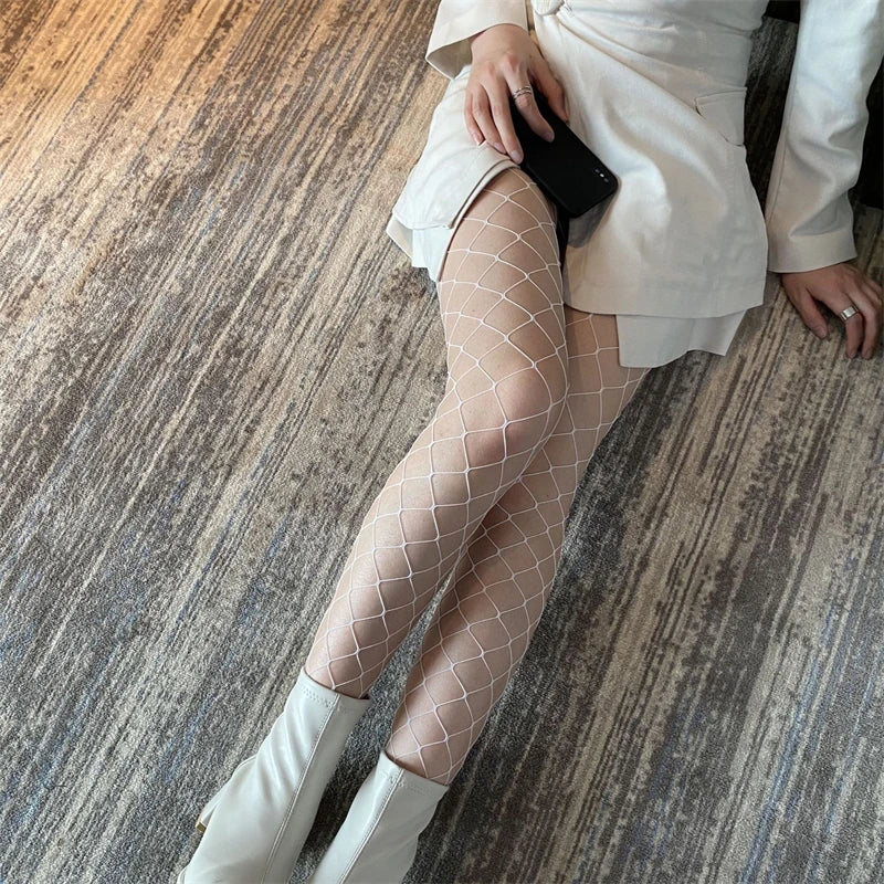 Gothic Women Lolita Leggings Hollowed Out Mesh retro Girls Stockings Japanese Bottomed Lace Pantyhose Floral Rattan Black Tights