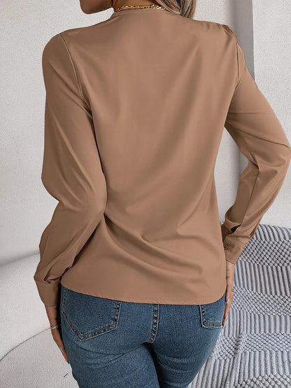 Summer And Autumn Women's Casual Shirt, Commuting Style Solid Color V-neck Long Sleeve Shirt Top