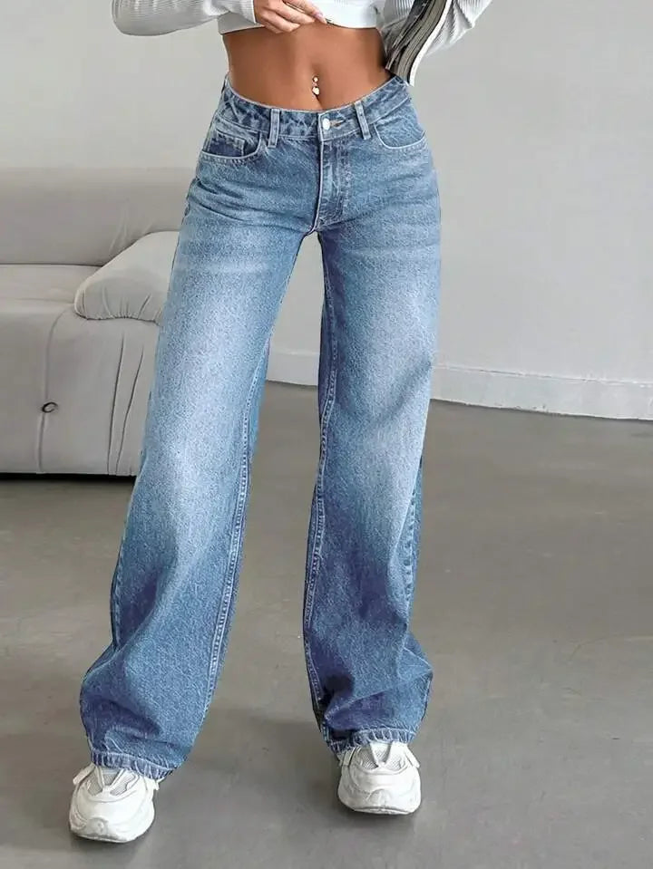 Fashionable High-Waist Straight-Leg Jeans Women's Long Pants Dragging on the Ground Old Style Decorative Zipper Closure.