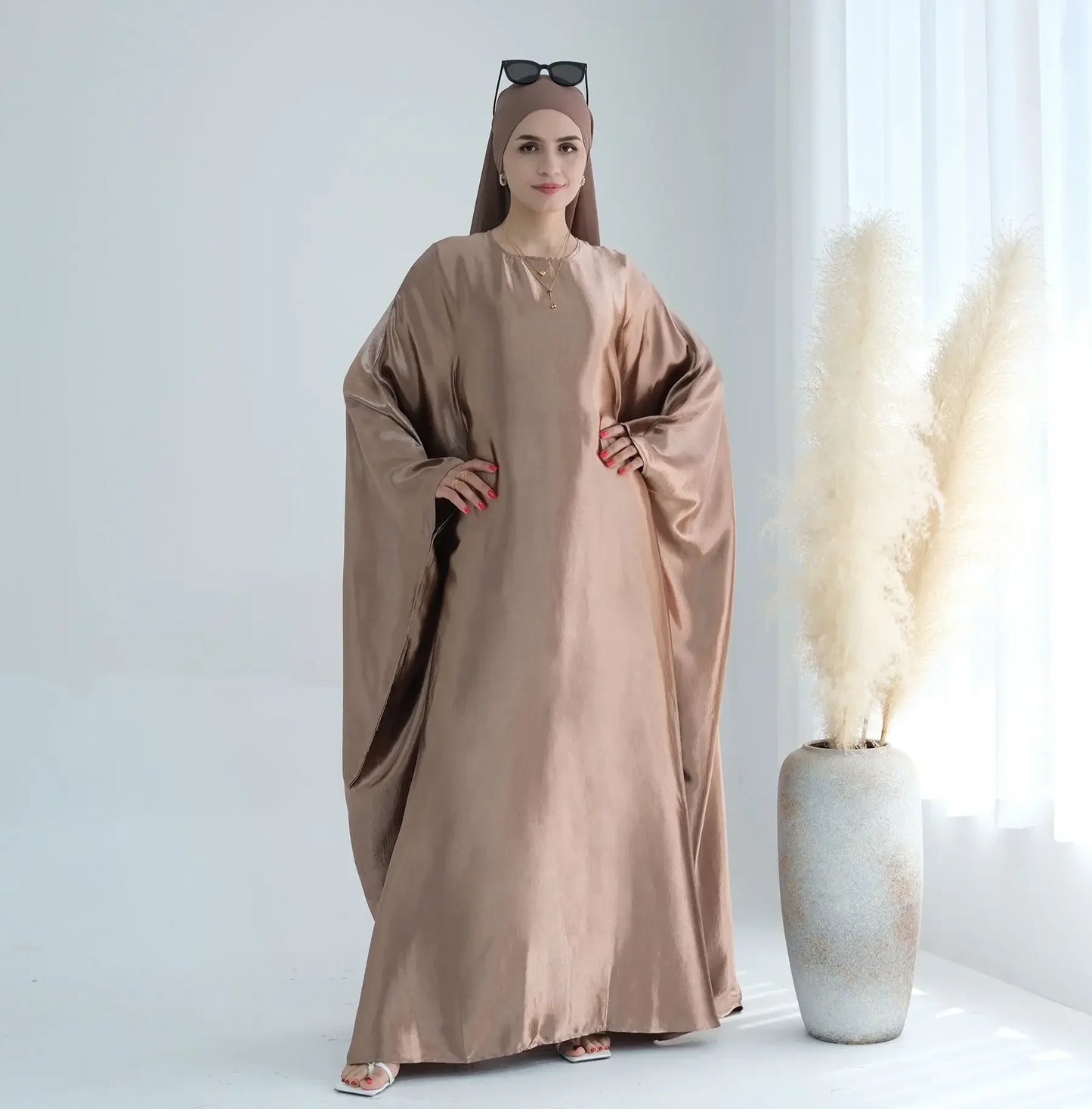 Batwing Butterfly Satin Abaya Dubai Luxury Muslim Kaftan Maxi Dress Abayas For Women Kebaya Robe Caftan Marocain Femme Vestidos