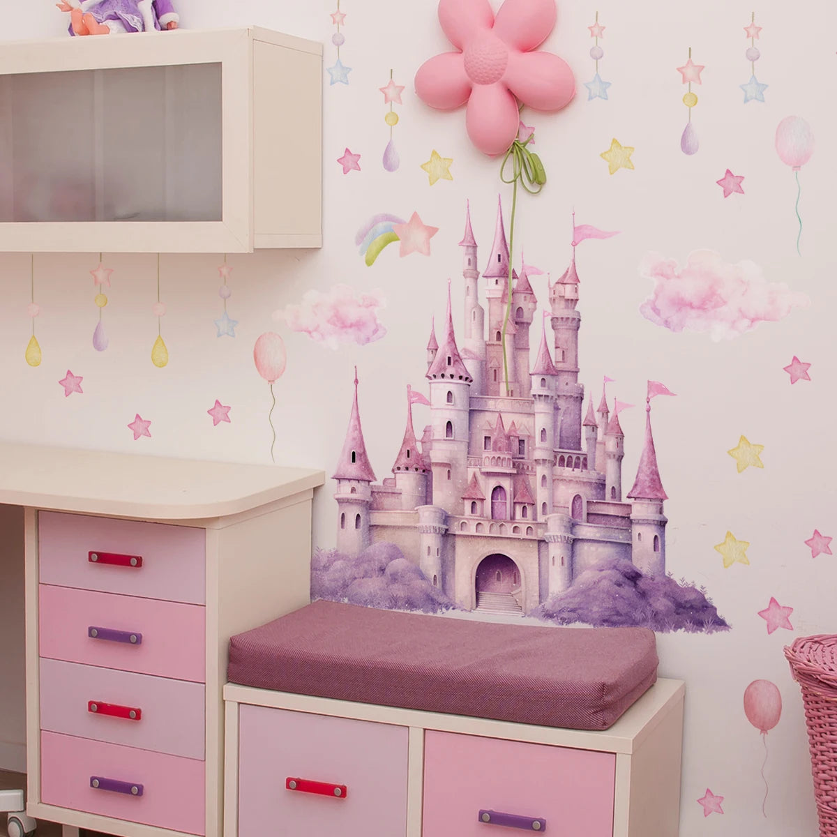 2sheet/set Pink Castle Wall Decals,  Clouds Stars Wall Stickers, Balloon Wall Decor for Kids Girls Bedroom Nursery Home.