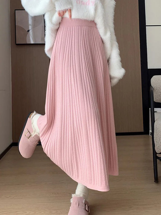 Sweet Vintage Knitted Long Skirts Women Preppy Style High Waist Loose A Line Skirts Fall Winter Retro Simple Elegant Long Skirts.