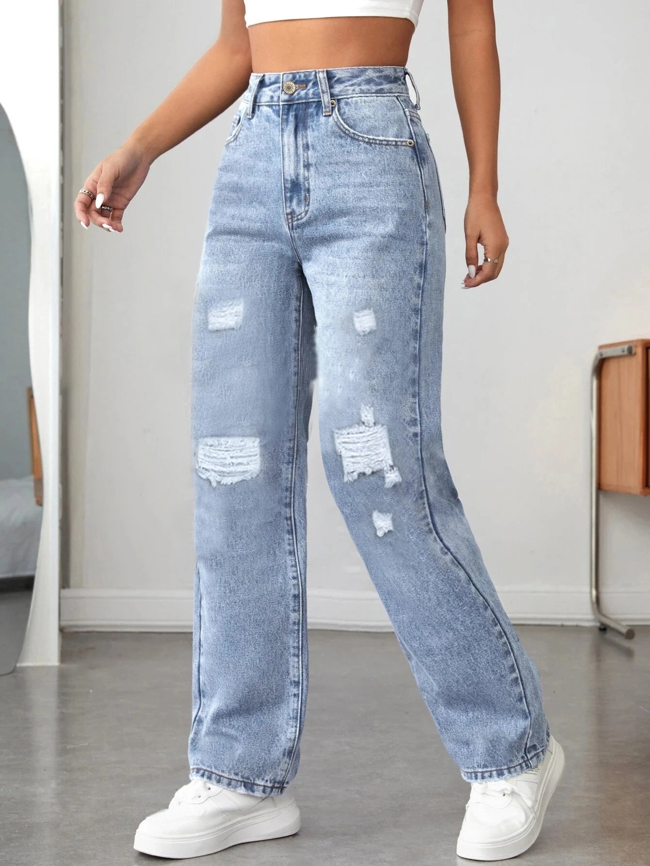Women's pocket-breaking casual Denim wide-leg pants.
