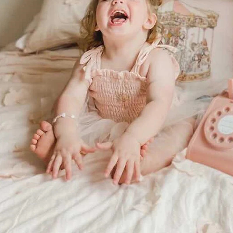 Blotona Kleinkind-Body für Babys, Mädchen, Blumenstickerei, zum Binden, Spaghettiträger, schulterfrei, Rocksaum, Strampler, Kleid und Stirnband.