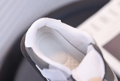 New Girl Child Sport Shoe Classic Spring Autumn Toddlers Boys Walking Shoes Versatile Fashion Kids Causal Sneakers Korean Style.