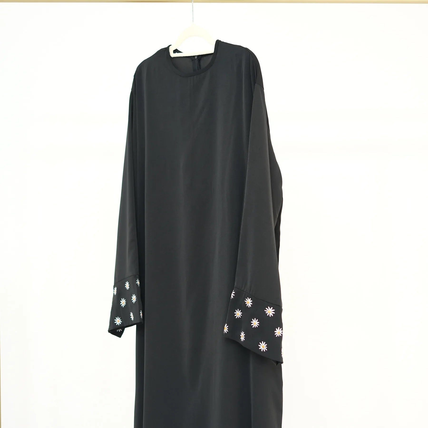 Eid Muslim Dubai Dresses for Women abaya Jalabiya Floral Embroidery Ramadan Morocco Dubai Robe Abayas Kaftan Islam Vestidos 2024.