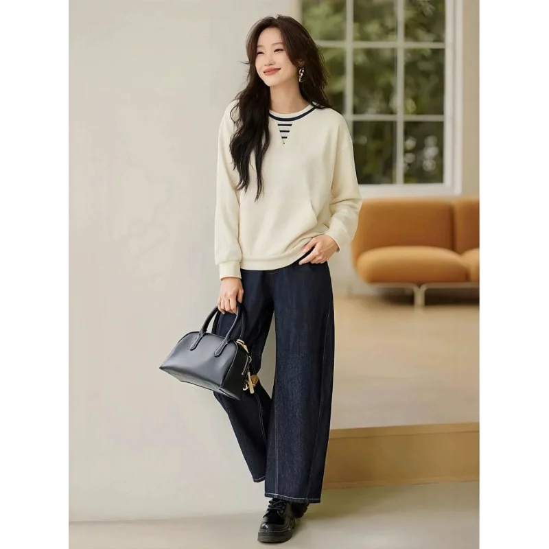 Apricot Round Neck Contrast Long Sleeve Womens Sweatshirt Stylish Casual Minimalist Top.
