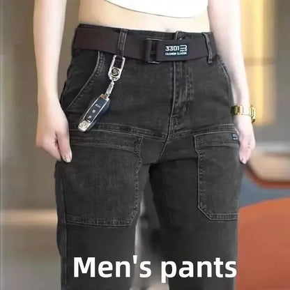 Elastische Herrenjeans, lässig, lockere Passform, mehrere Taschen, sechs Taschen, vielseitig, stilvoll, trendig, lockere Hose, männliches Modell