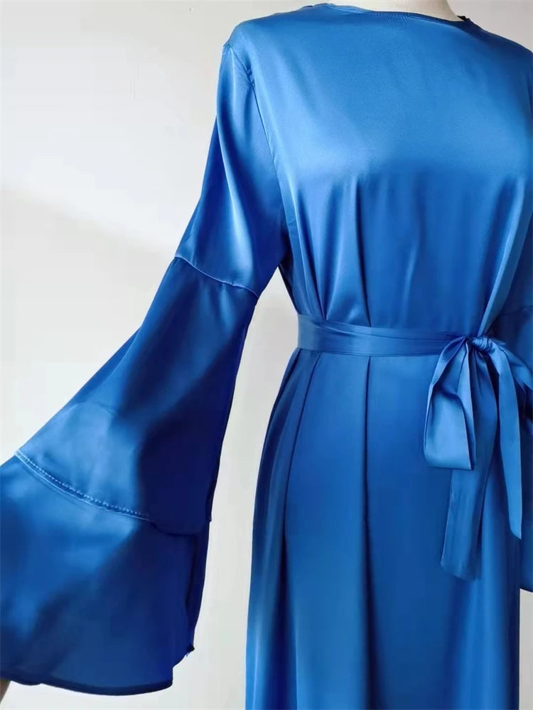 Eid Kebaya African Dresses For Women Muslim Kaftan Satin Shiny Batwing Abaya Dubai Luxury Caftan Marocain Robe Femme Musulmane.