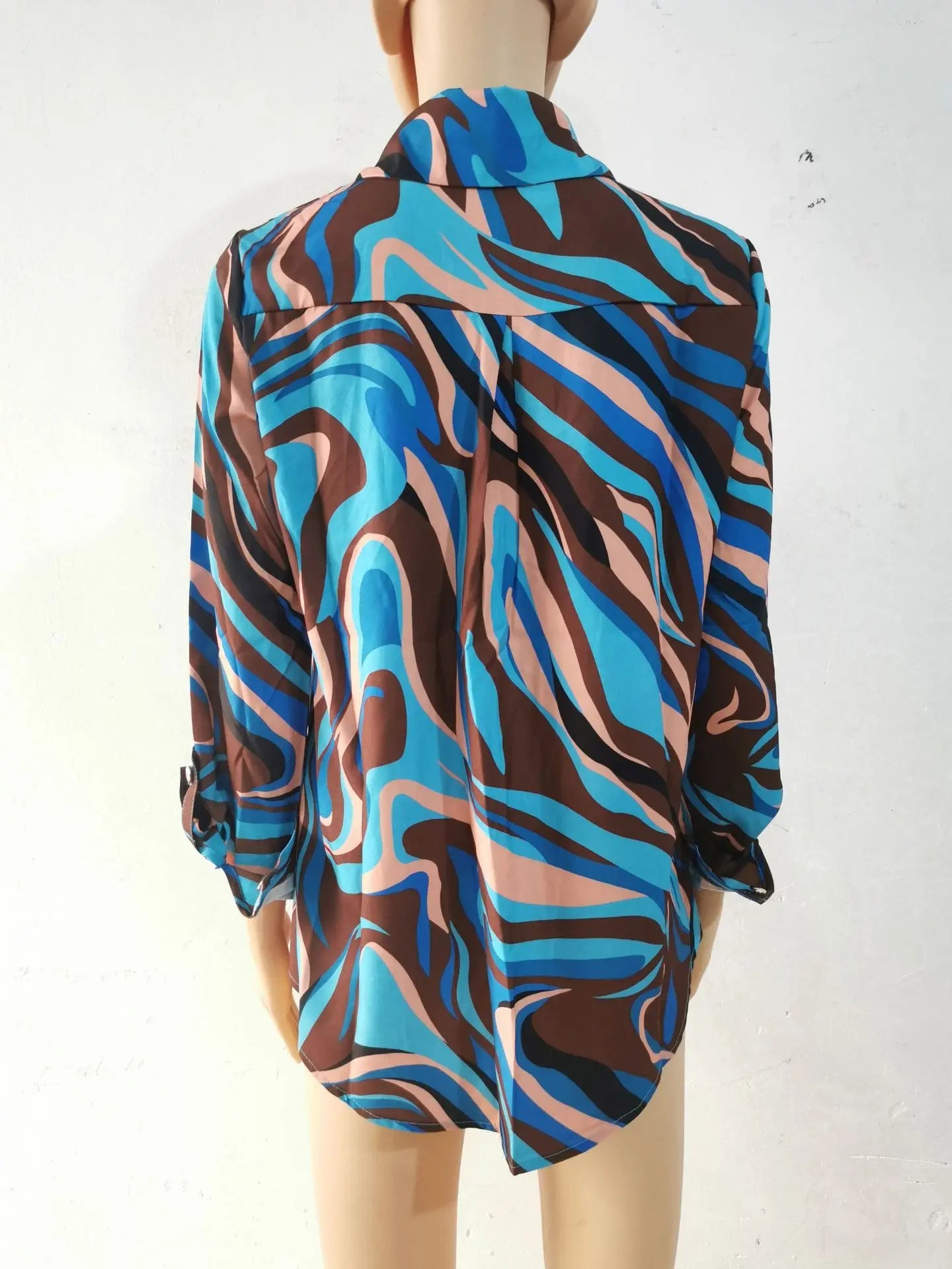 Blue Women's Long-sleeved Shirt, Single-breasted Collar Commuter Shirts, White and Black Slim-fit Top