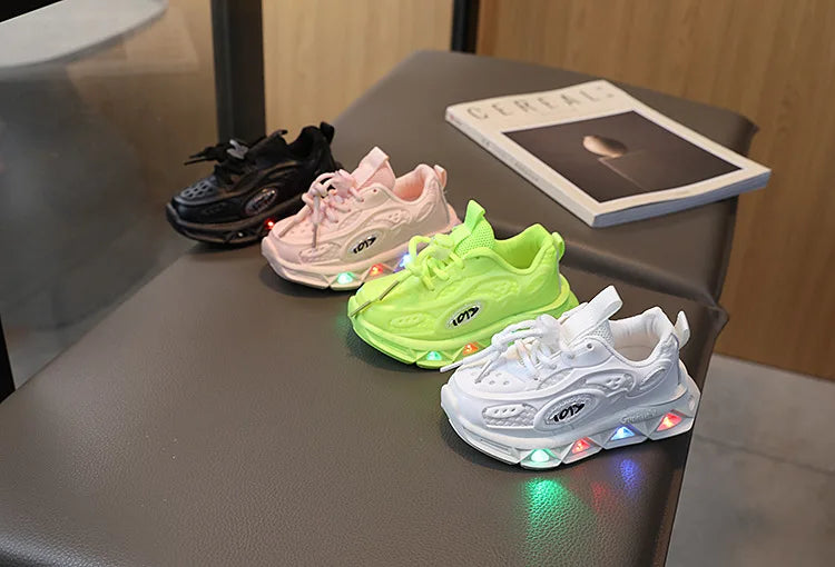Baby Shoes2023 Spring Autumn New Boys and Girls Light Up Clunky Sneaker Small and Medium-sized Children's Soft Soled Baby Shoes.