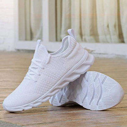 2024 Trend men's casual shoes light sneaker white large size outdoor breathable mesh fashion sports black running tennis shoes