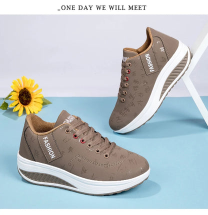 Frauen Turnschuhe Mode Frauen Vulkanisierte Schuhe Hohe Qualität Wohnungen Schuhe für Frauen Zu Fuß Plattform Plus Größe Zapatillas Mujer