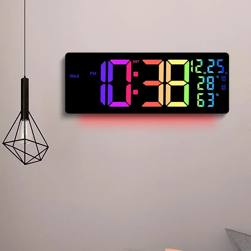 17-Zoll großer digitaler Wecker mit 11 Farben und dynamischem RGB-Display, RGB-LED-Wanduhr mit Farbwechsel/Doppelalarm/Raumdekoration