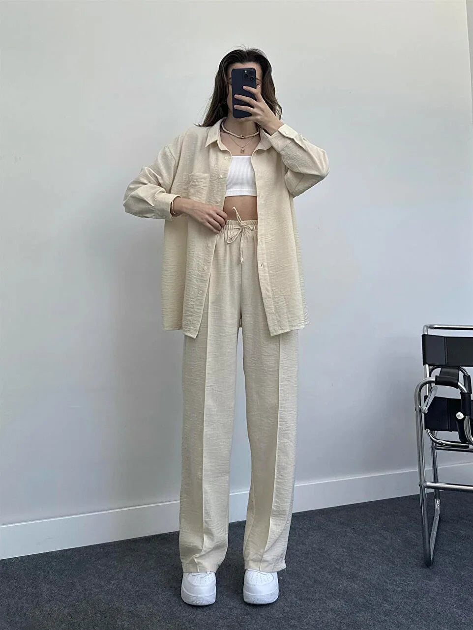 New Autumn Red Women Casual Two-piece Set, Features A Thin Long-sleeved Lapel Shirt Paired with Matching Drawstring Trousers.