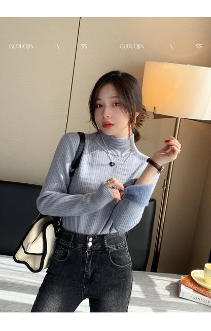 Women's Turtleneck Sweater Winter 2025 Retro with Velvet Lining Thickened Inner Wear Thermal Knitting Bottoming Shirt Pullovers.