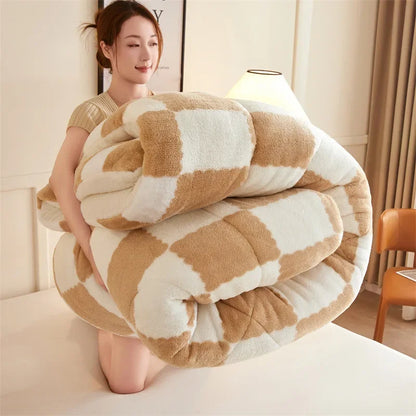Super Thick Warm Winter Checkerboard Duvet Blankets Soft Artificial Lamb Cashmere Weighted Fluffy Warmth Duvet Comforter Quilt.