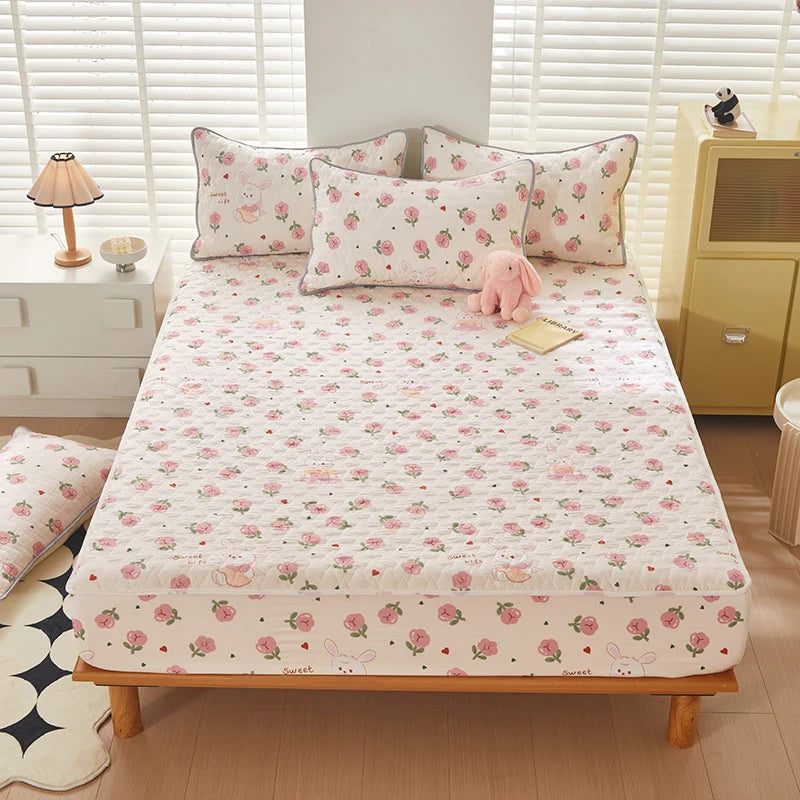 Floral Fitted Sheet Queen Size Bed Cover Thicken Bedsheet Quilted Mattress Protector tampa de colchão (Pillowcase Need Order).