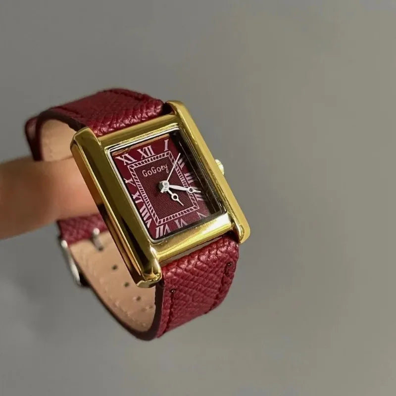 Hot Sale Brand Women Watch Fashion Angola Red Leather Strap Quartz Watch for Women Ladies Girl Dress Luxury Wristwatch Gift.