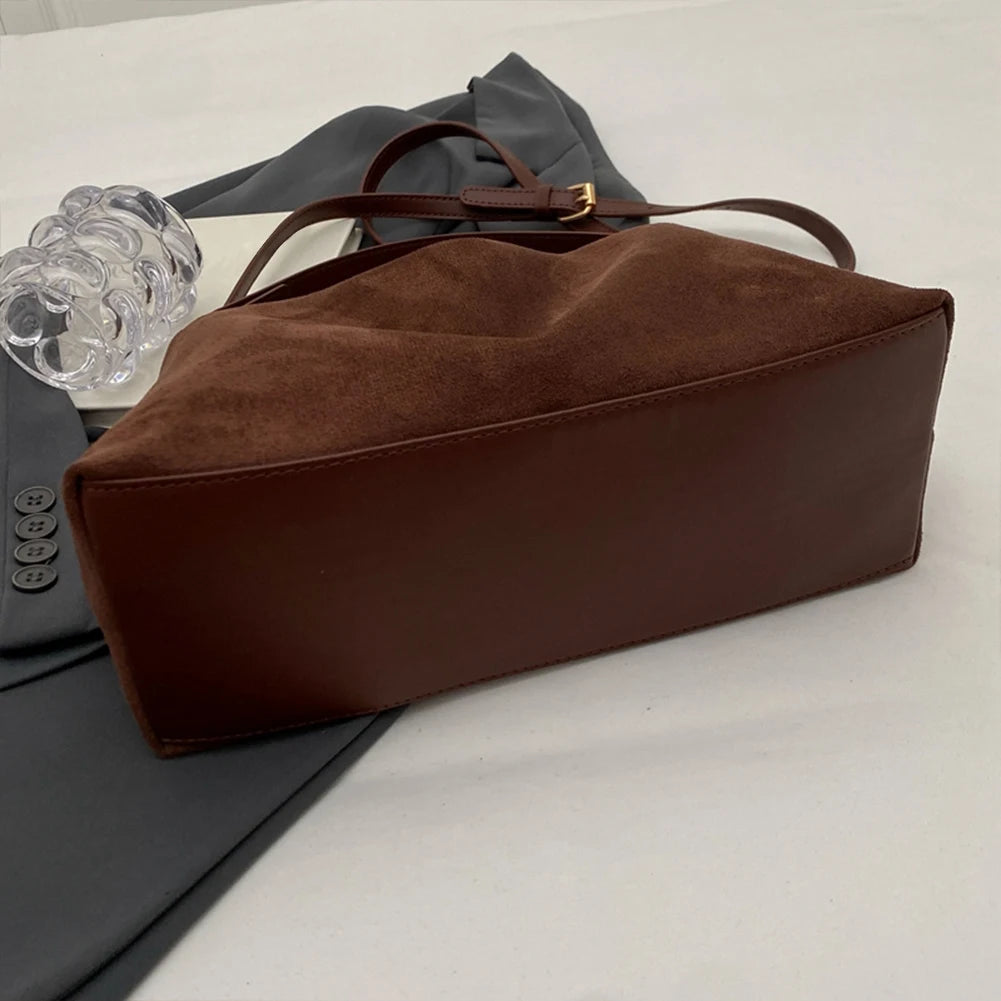 Women Suede Shoulder Bag Adjustable Strap Crossbody Bag With Inner Pocket Handbag Zipper Clutch Purse for Work Travel.