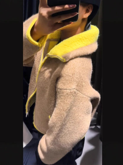 Modische kontrastierende Strickjacke für Damen, elegant, langärmelig, Taschen, Reißverschluss, Pullover, 2026, Frühling, Street Lady, schicke Oberbekleidung