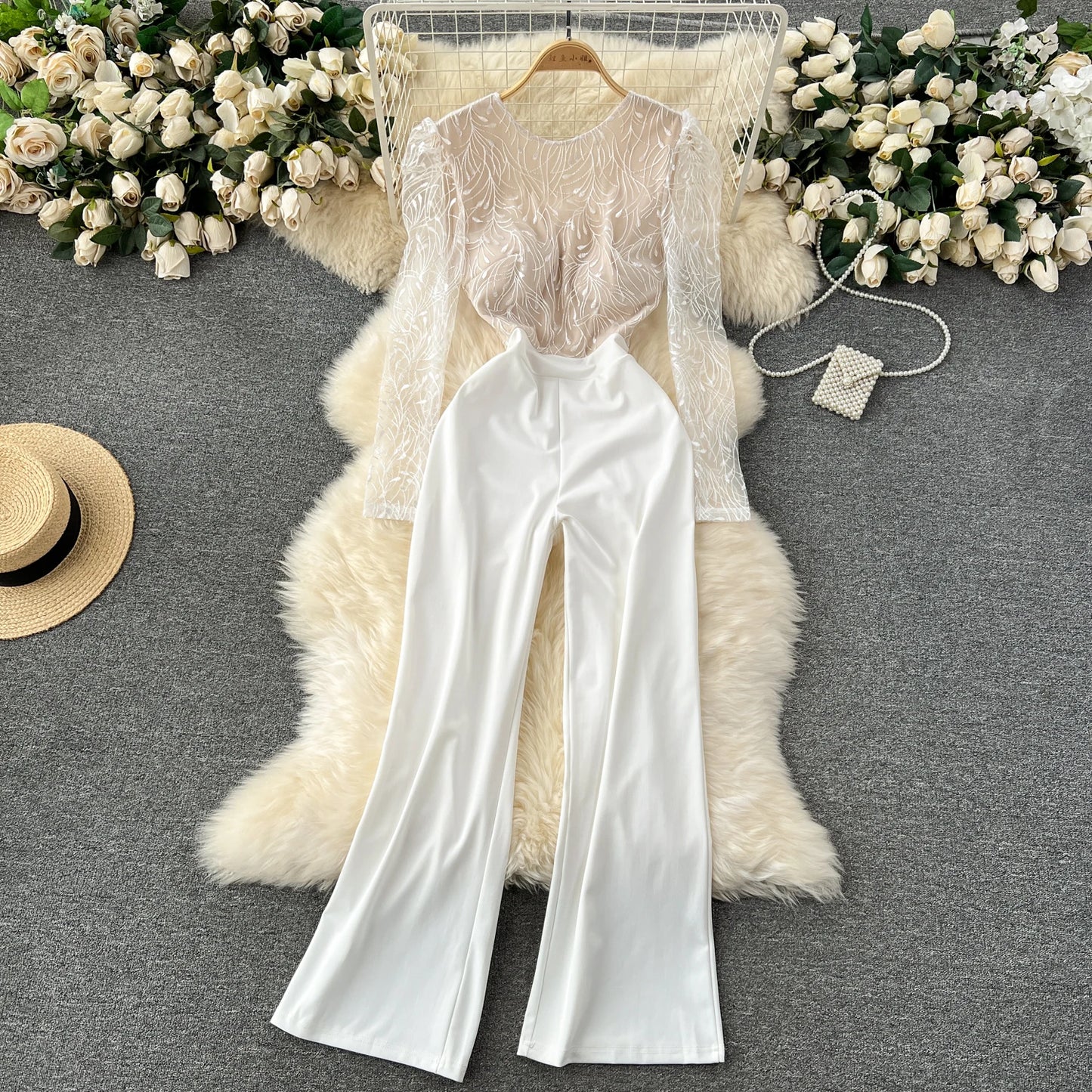 Light Luxury Elegant Women White Backless Jumpsuits Temperament O-neck Puff Long Sleeve Embroidery Female Playsuits.