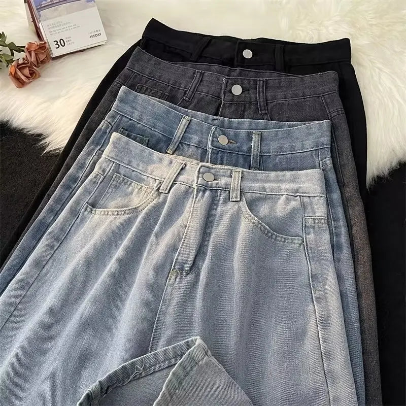 2025 Men Baggy Casual Jeans Male High Street Straight Leg Denim Pants American Classic Retro Summer Casual Long Trousers.