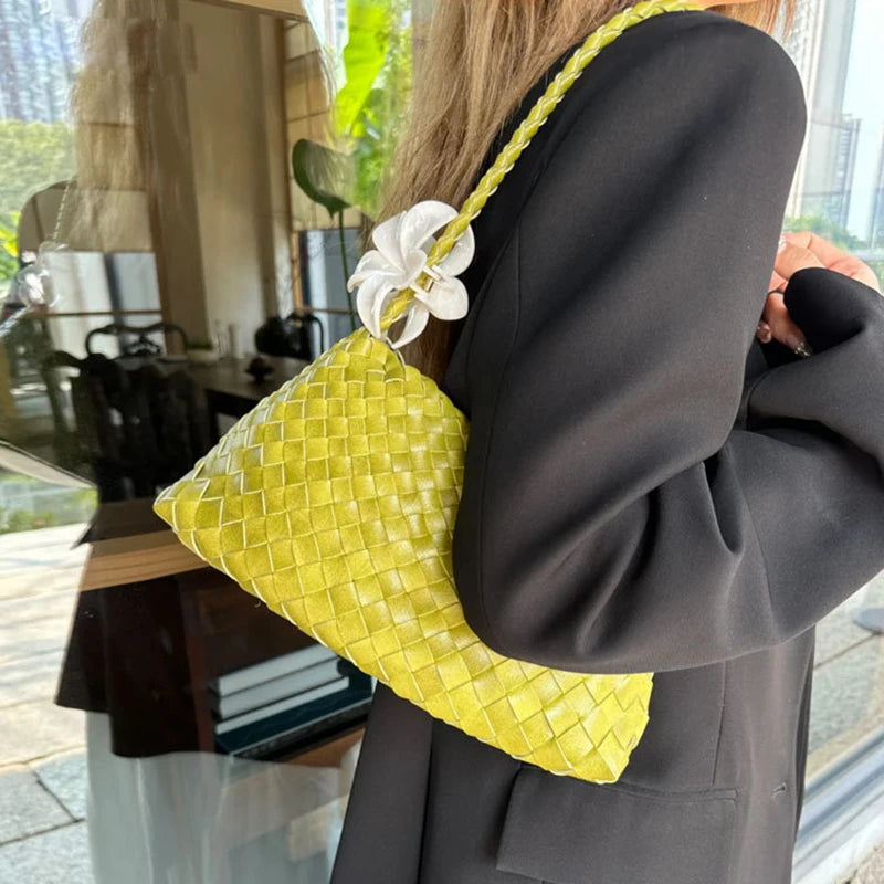 PU Hand-Woven women's Bag, Vegetable Basket Sailboat Bucket bag, Casual Vacation Handbag Shoulder Bag.