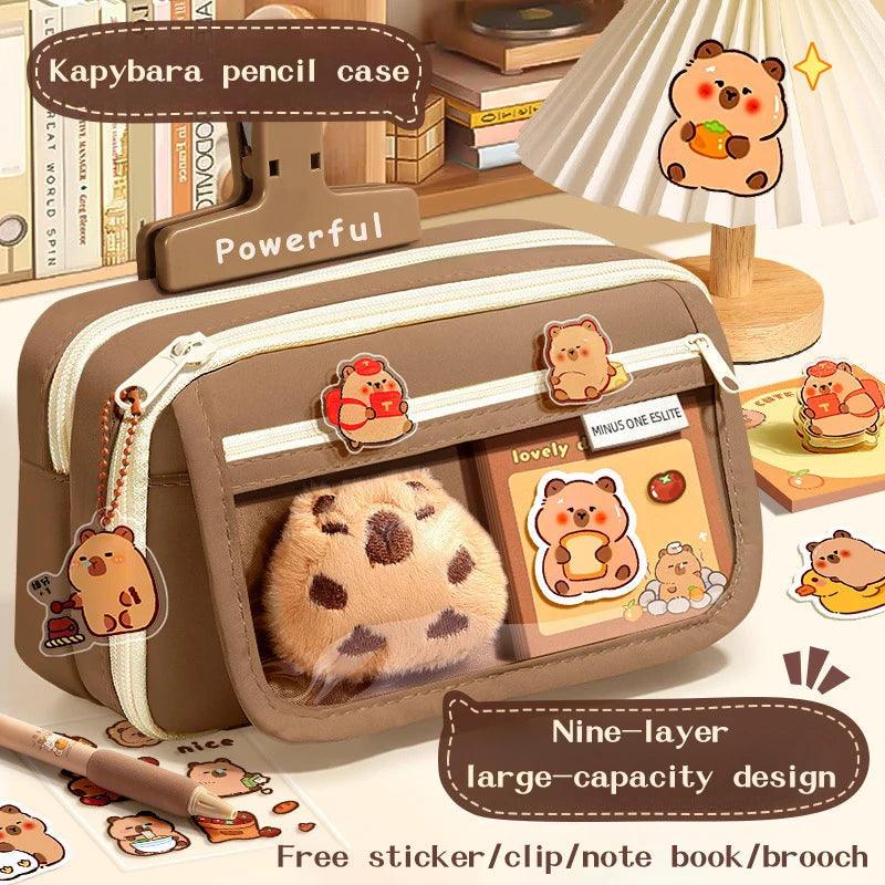 Große Kapazität Bleistift Tasche Capybara Cartoon Leinwand Schreibwaren Halter Tasche Mit Broschen Aufkleber Clips Schlüsselanhänger Kinder Stift Fall.