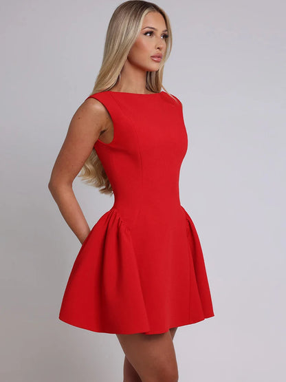 DGLUKE Elegantes rotes Minikleid für Damen, U-Boot-Ausschnitt, ärmellos, hohe Taille, A-Linien-Kleid, rückenfrei, plissiert, kurze Abschlussball-Party-Kleider