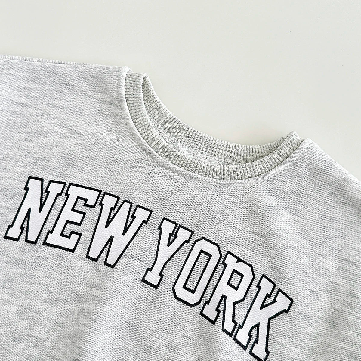 Infant Baby Set Frühling Herbst Brief New York Drucken Neugeborenen Top + Unten Baumwolle Sport kinder Mode Neue Baby Kleidung 0-3Y.