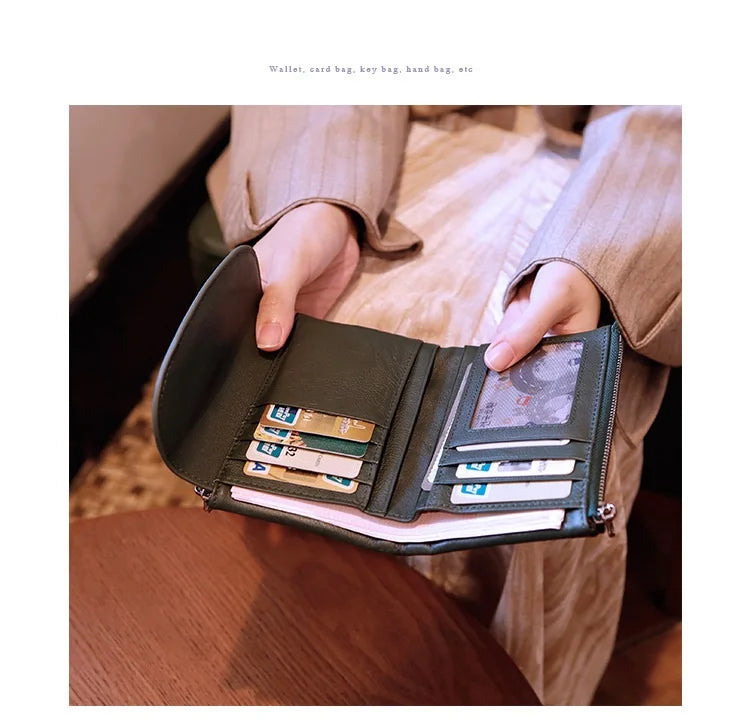 Magnetic Clasp Short Ladies Genuine Leather Wallet 2025 New Alligator Cow Leather Purse Woman RFID Card Holder Mini Clutch.