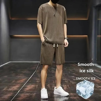 High-End Ice Silk Men's Sports Suit Casual Home Use Long Pants Short Sleeves Quick Drying Top Set Summer Collection.