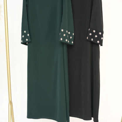 2024 Daisy Embroidery Muslim Modest Dress for Women Eid Saudi Arabia Dubai Abaya Luxury Islam Turkey Holiday Party Jalabiya Robe.