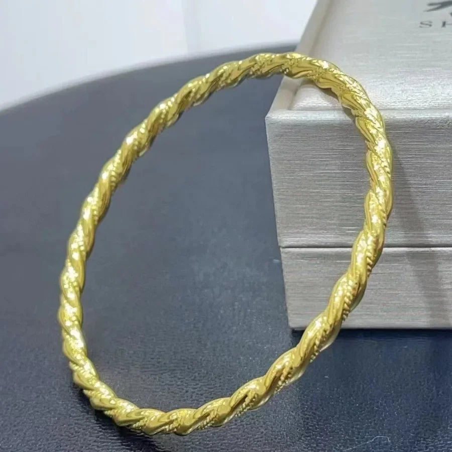 Real 18k Golden Fried Dough Twists Bracelet for Woman 18K No Demolding Fine Jewelry Luxury High-quality Bracelet.
