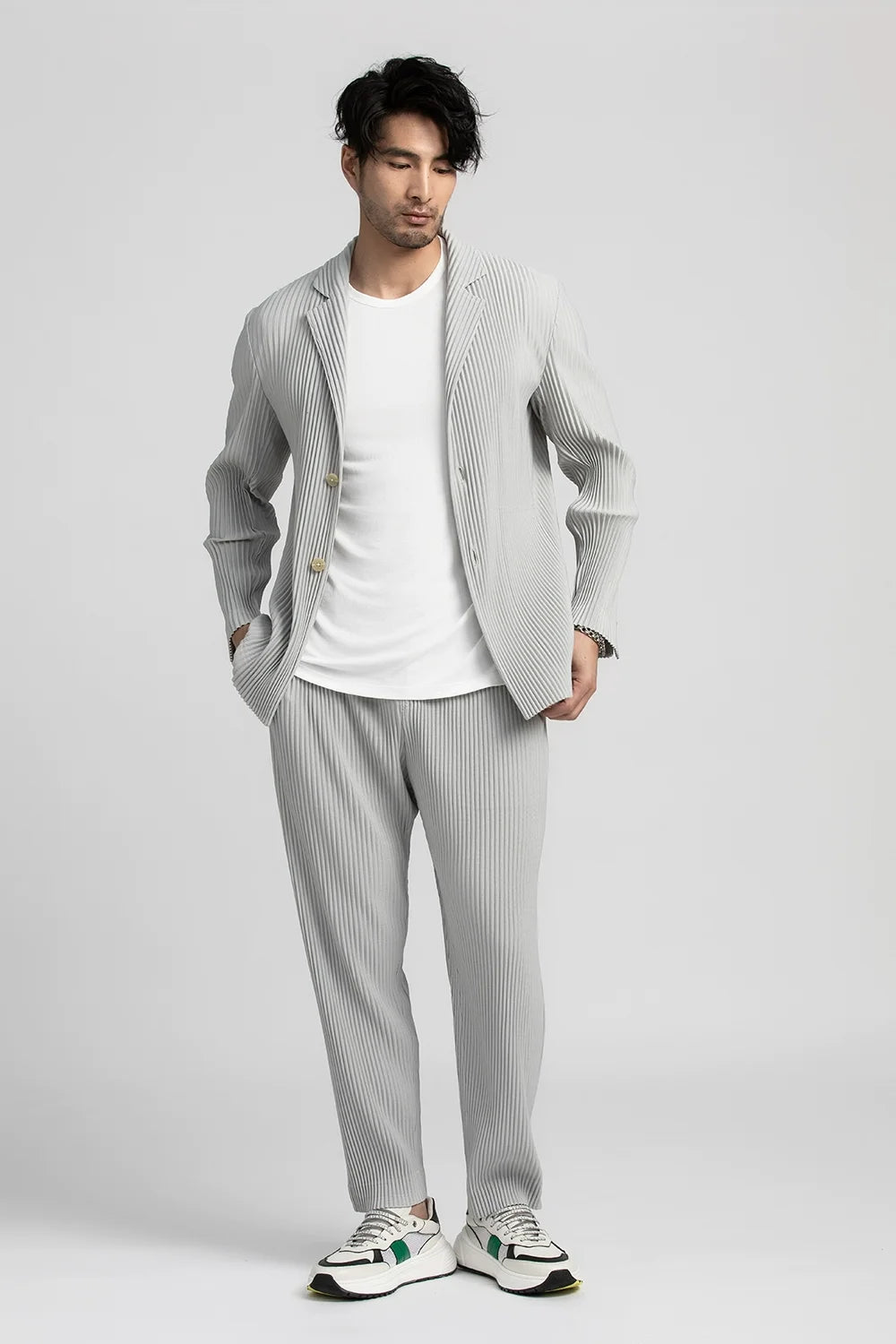 Miyake Pleated Pants For Men Casual Pants Men Japanese Streetwear Men Fashion Japanese Style Trousers Baggy Pants Wild Trousers.