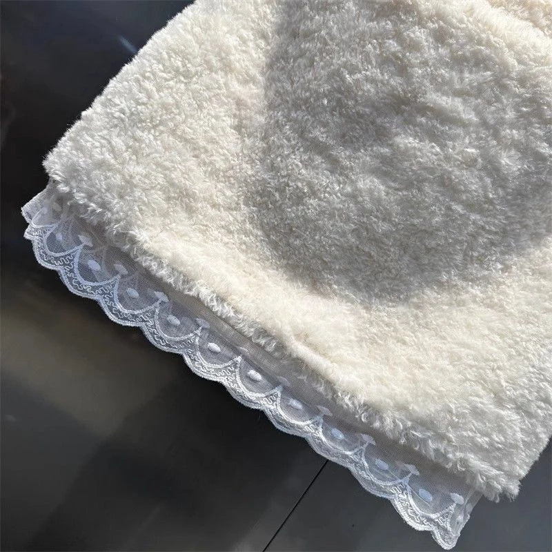 Chic Sweet Mini Skirt Women Winter Lace Patchwork High Waist A Line Plush Skirts Female Fashion Casual Preppy All Match Skirt.