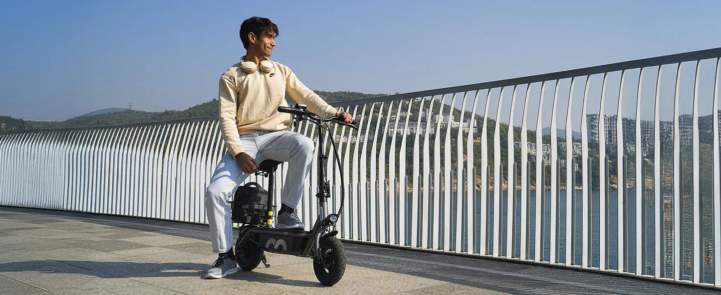 ISCOOTER F3 Electric scooter 1000W motor 48V13AH battery foldable electric scooter, adult electric scooter with seat 45 km/h