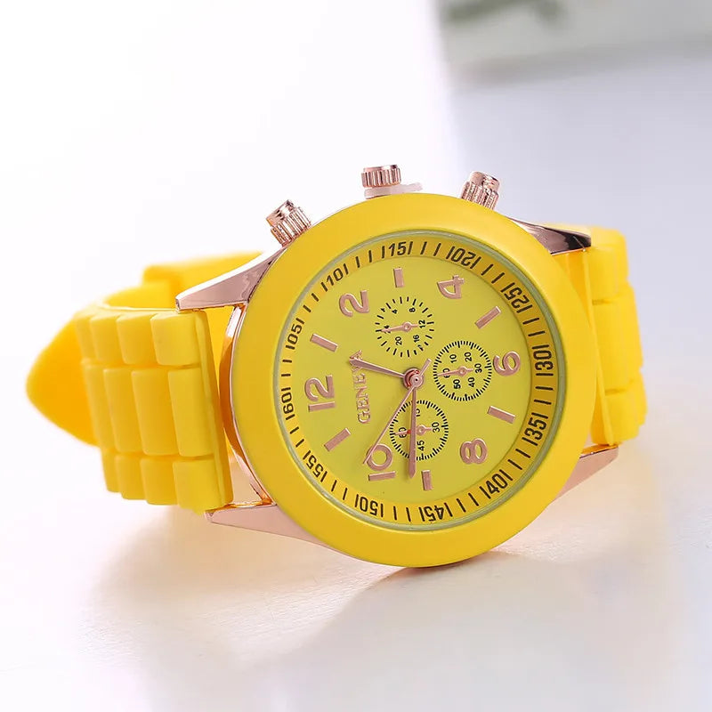 2025 New Fashion Luxury Brand Women's Watch Silicone Strap Quartz Wrist Watch for Female Relogio Feminino Zegarki.