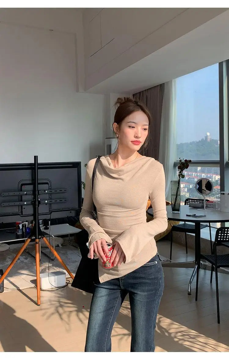 Irregular Waist Pleated Long Sleeve Base Shirt Spring T-Shirt Women's Spicy Girl One Shoulder Top Fashionable Casual Wear.