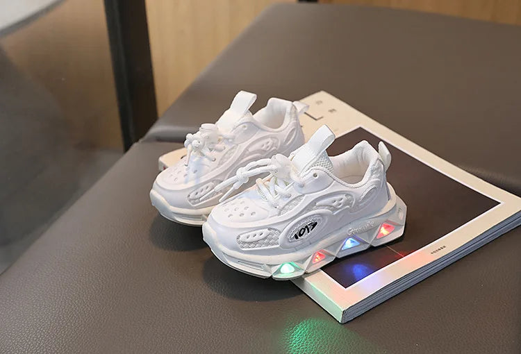 Baby Shoes2023 Spring Autumn New Boys and Girls Light Up Clunky Sneaker Small and Medium-sized Children's Soft Soled Baby Shoes.